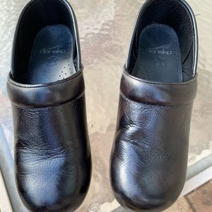 Dansko nursing shoes